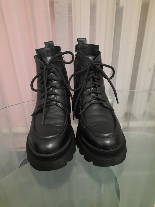 Зимові ботінки жіночі шкіра 38