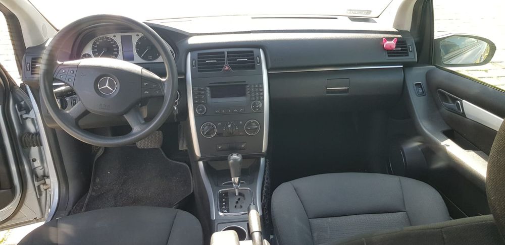 Mercedes B klasa 2.0 benzyna , automat