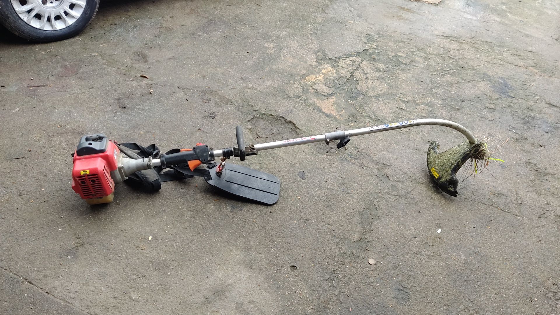 Vendo moto Roçadeira