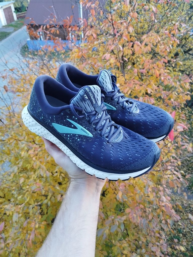 Кросівки Brooks Glycerin 17 оригінал р.40.5
