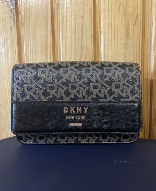 Оригинальная сумка DKNY (18*12см)