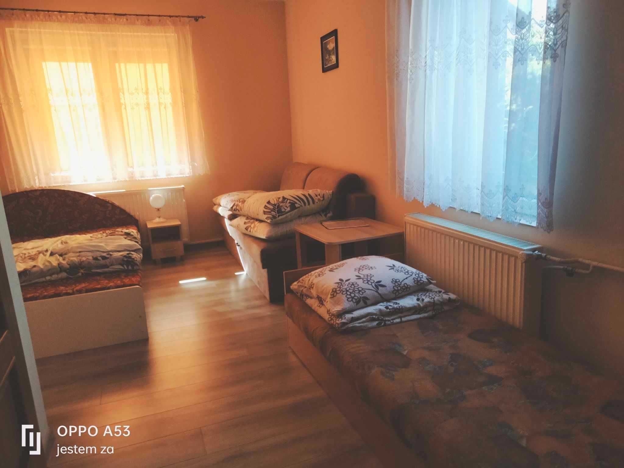Wolne terminy pokoi 3, 4 i 5 os. na wakacje. Dobra lokalizacja