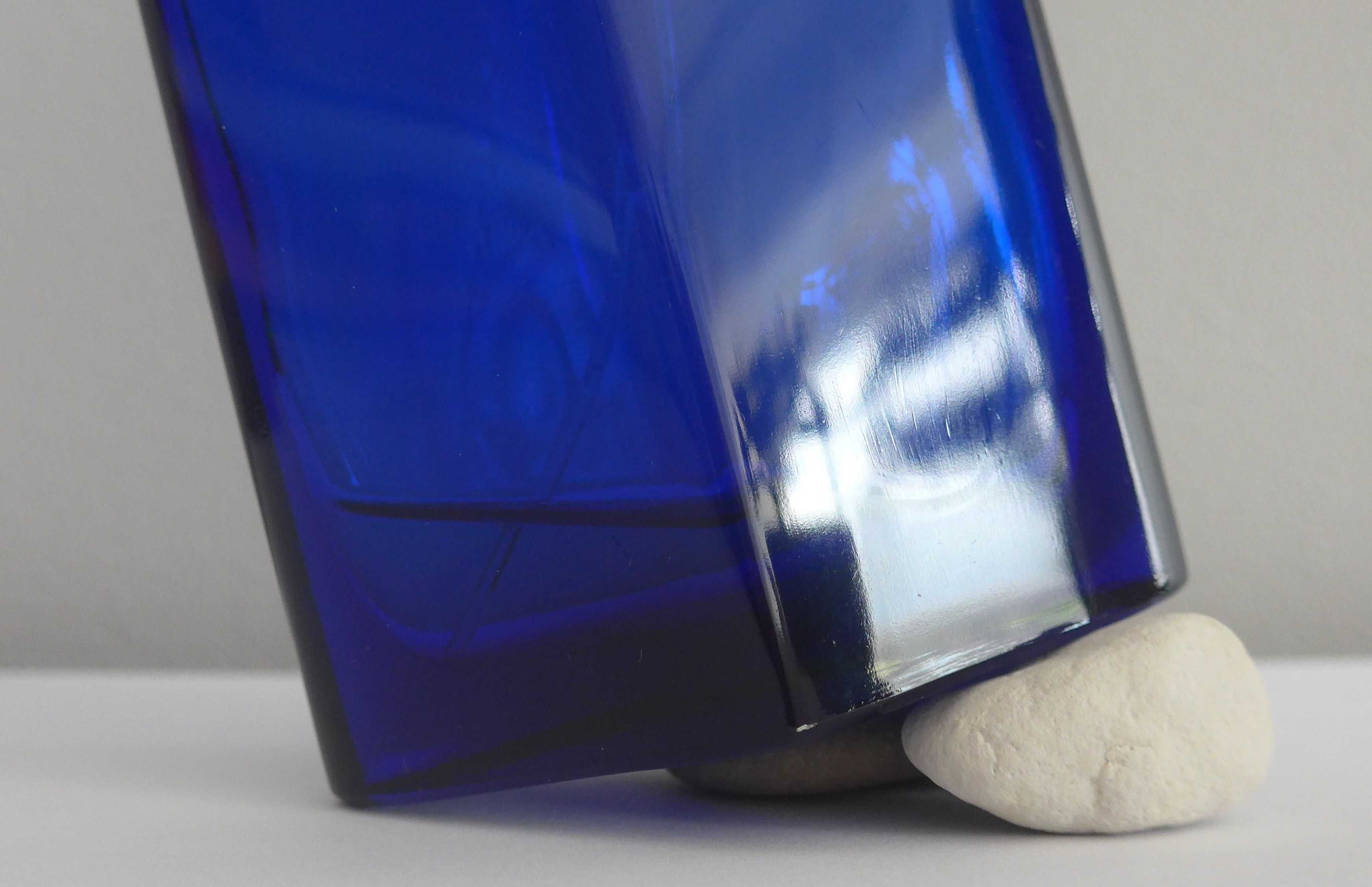 Issey Miyake, Alfred Dunhill