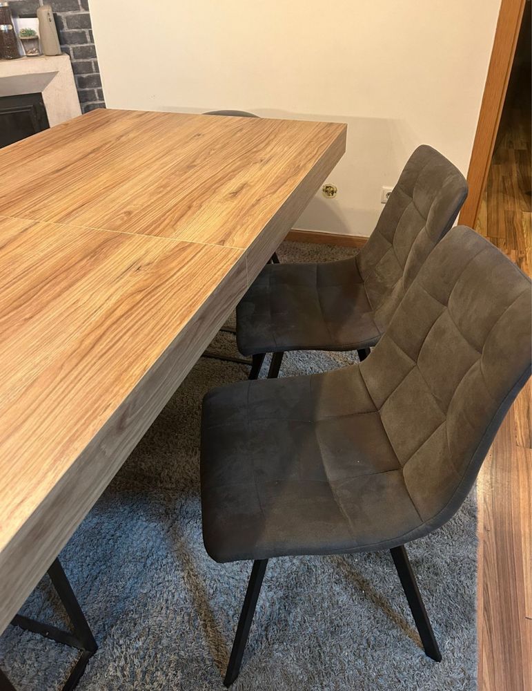 Mesa de jantar extensivel com 6 cadeiras - estilo moderno industrial