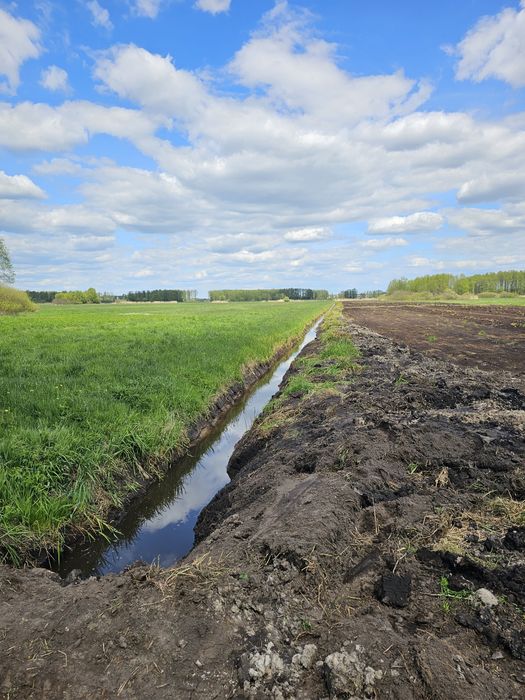 Wykopy ziemne ,melioracja i czyszczenie rowów, kucie betonu.