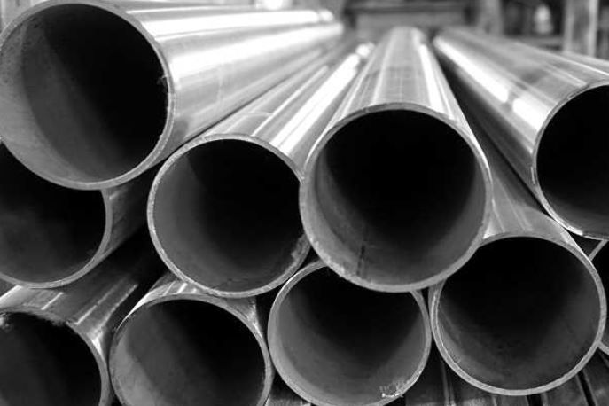 Słupek ogrodzeniowy fi40x2mm grube słupki do siatki pod panel