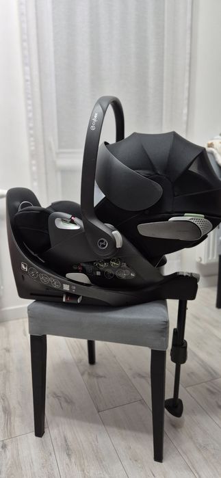 Fotelik samochodowy + baza obrotowa Cybex Cloud T Plus i-Size 0-13 kg