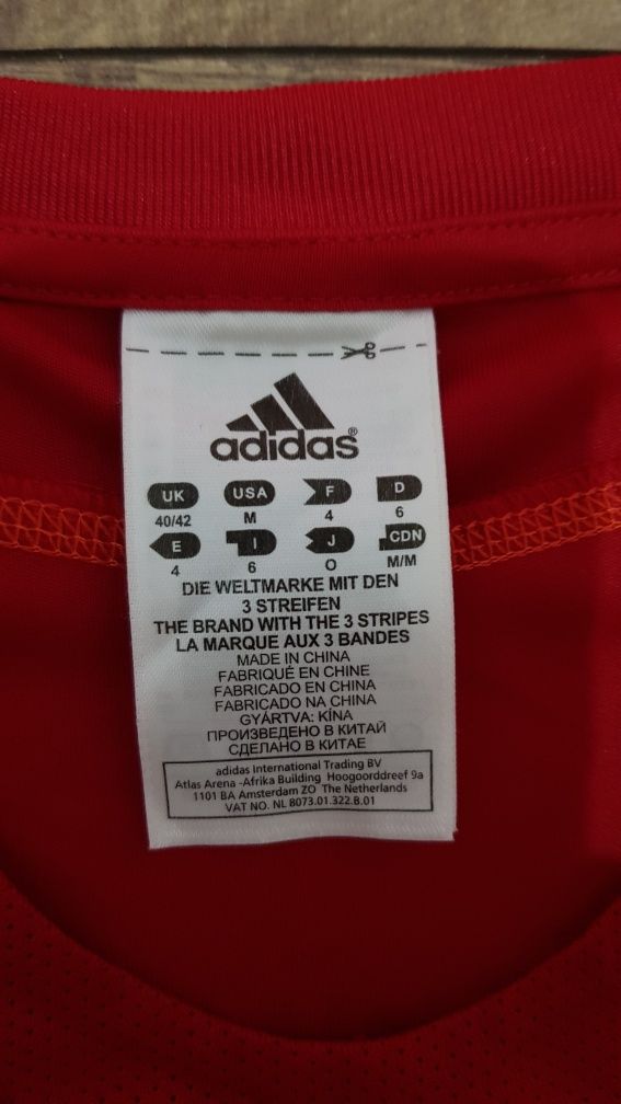 Футболка Adidas оригинал М