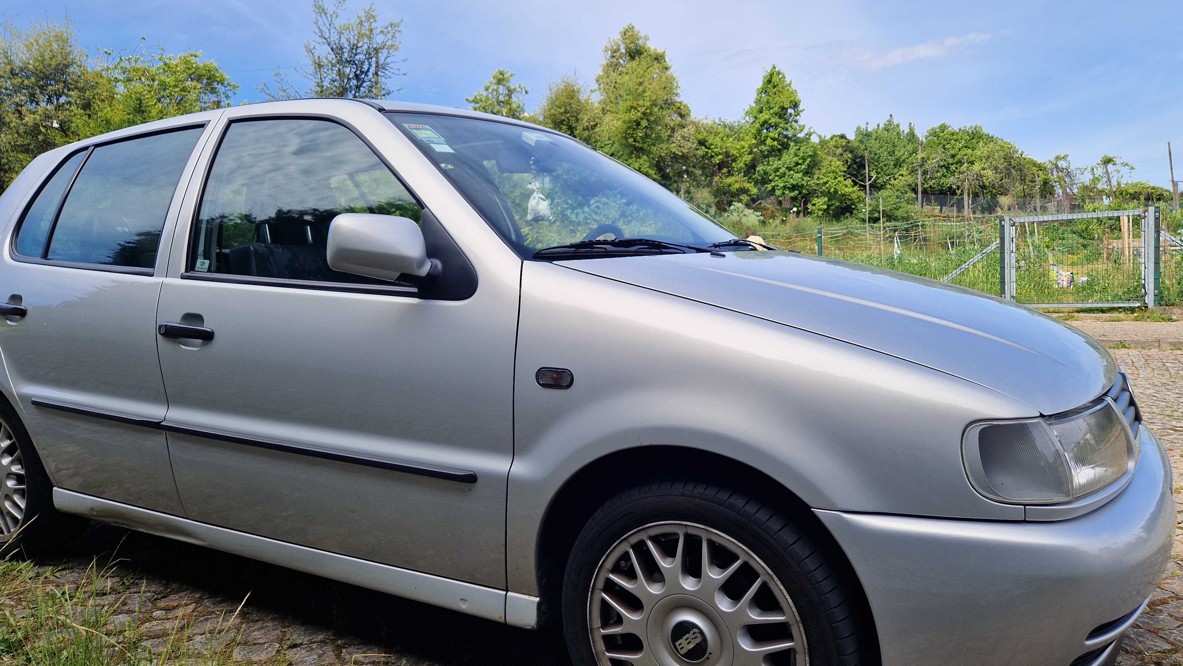 VW Polo 1.4 DOHC 16V 100cv