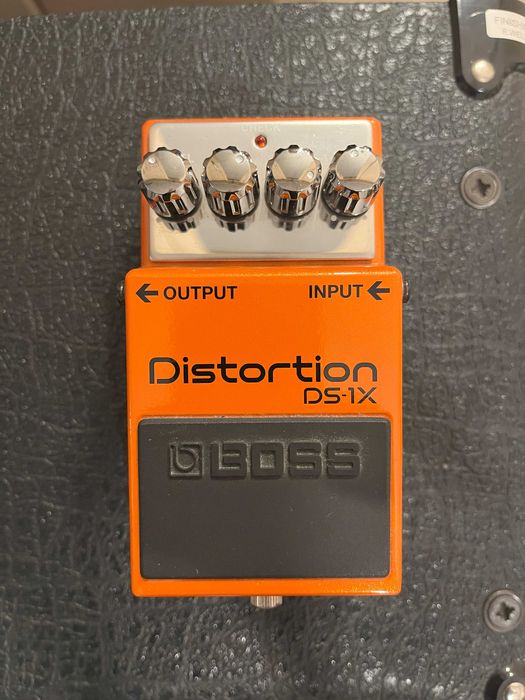 Efekt gitarowy BOSS DS-1X