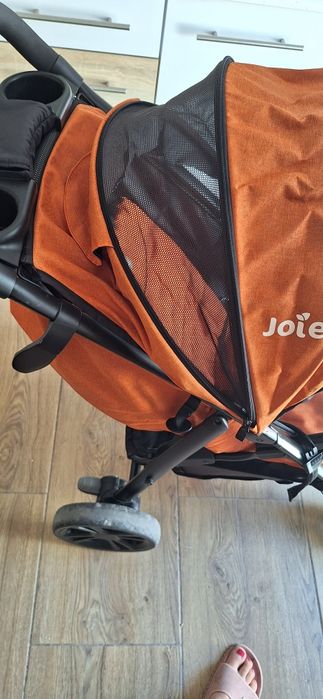 Sprzedam wózek spacerowy firmy joie