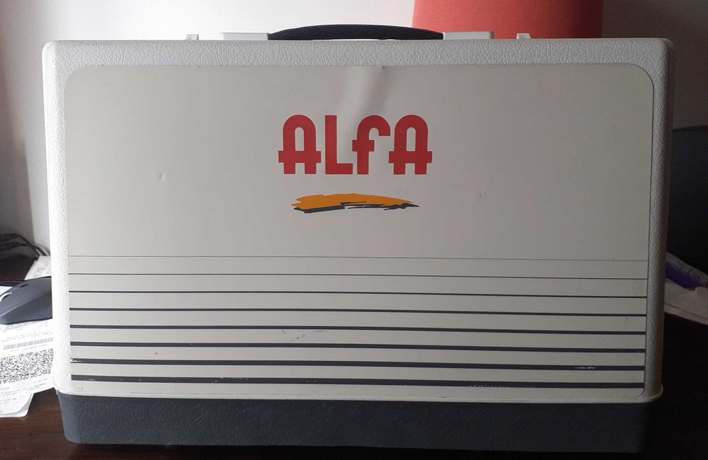 Maquina de coser ALFA SPLENDOR 5732