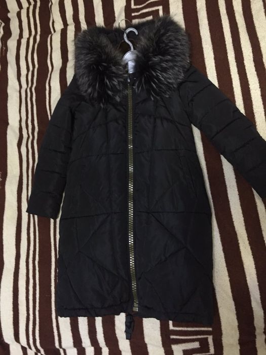 Продам куртку зимнюю с мехом, парка