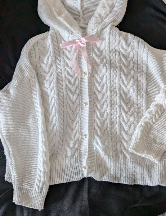 милий теплий кардиган/ светер в стилі cute від Romwe  на гудзиках