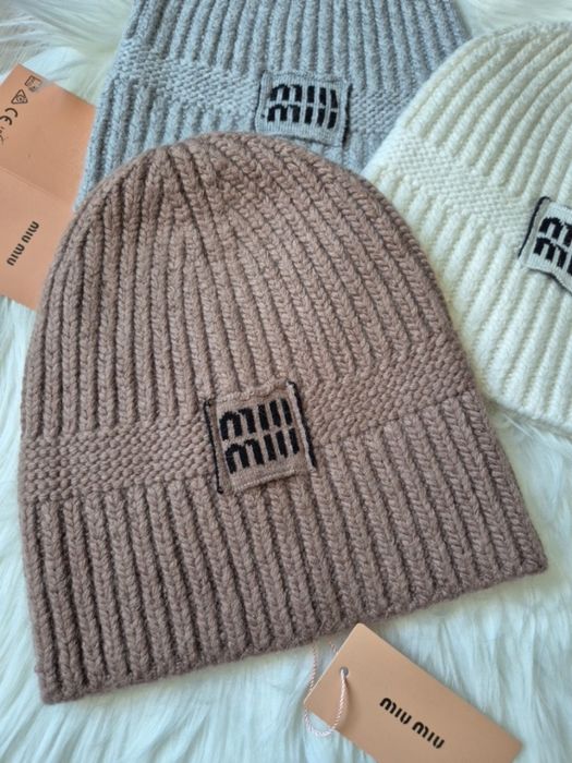 Шапка Miu жіноча