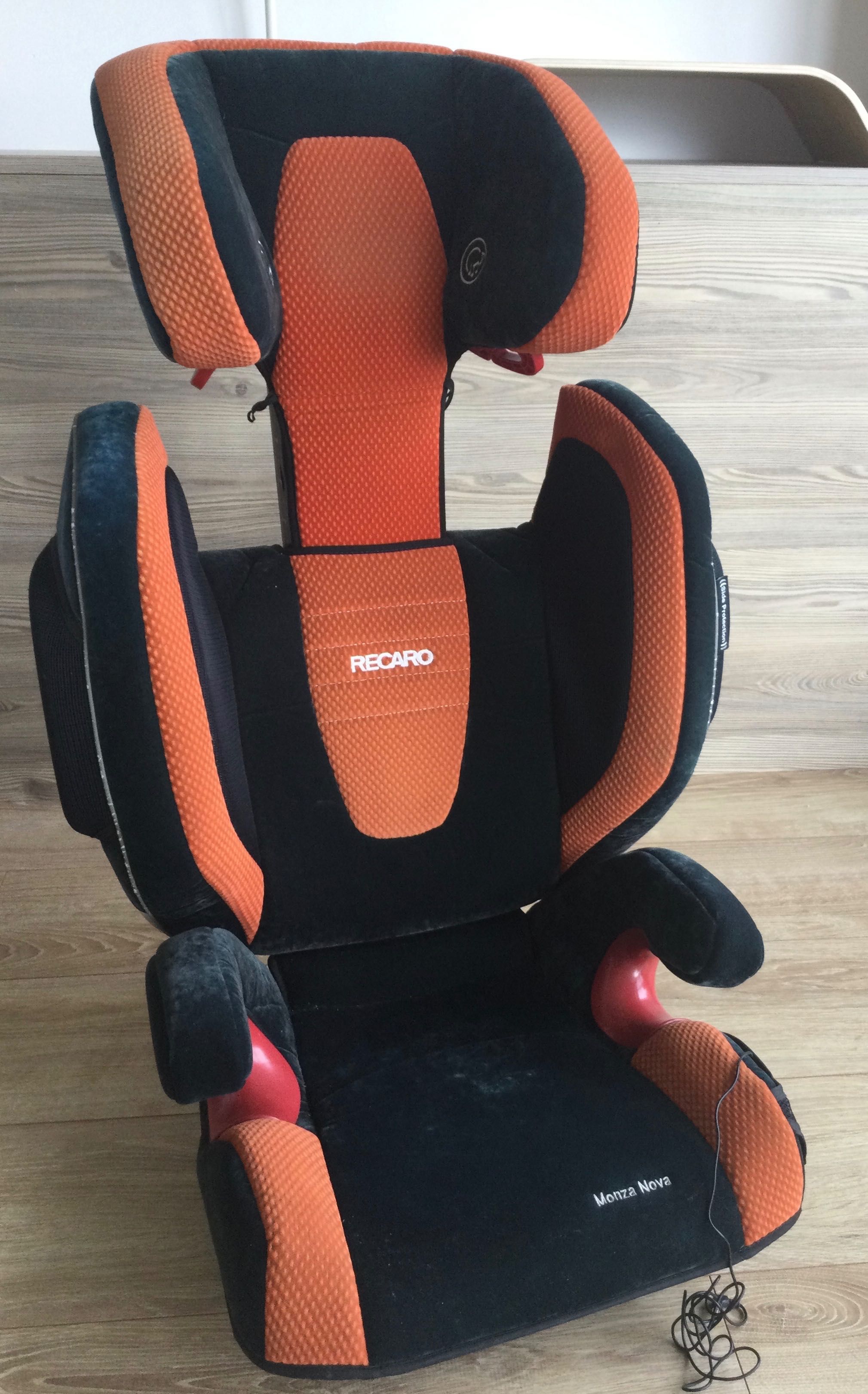 Fotelik Recaro Monza Seatfix Orange 15-36 kg