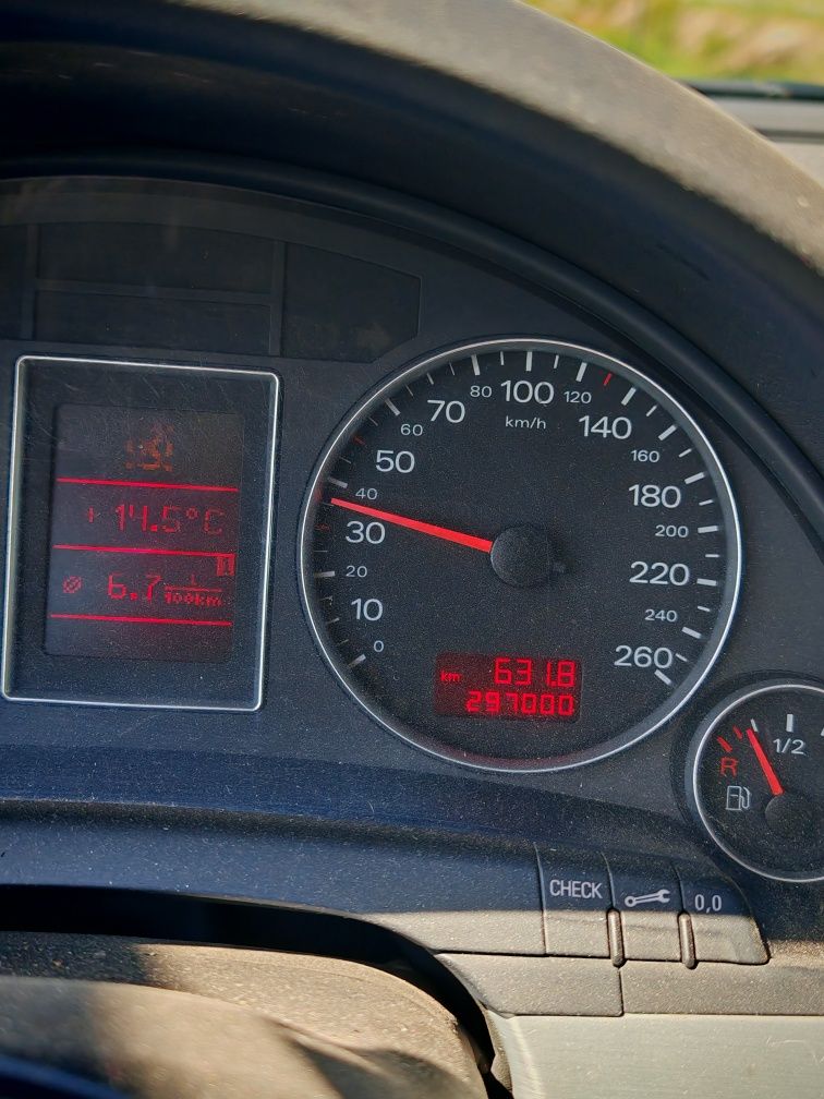 Audi A4 b7 S-Line, 2005 rok,2.0 TDI.