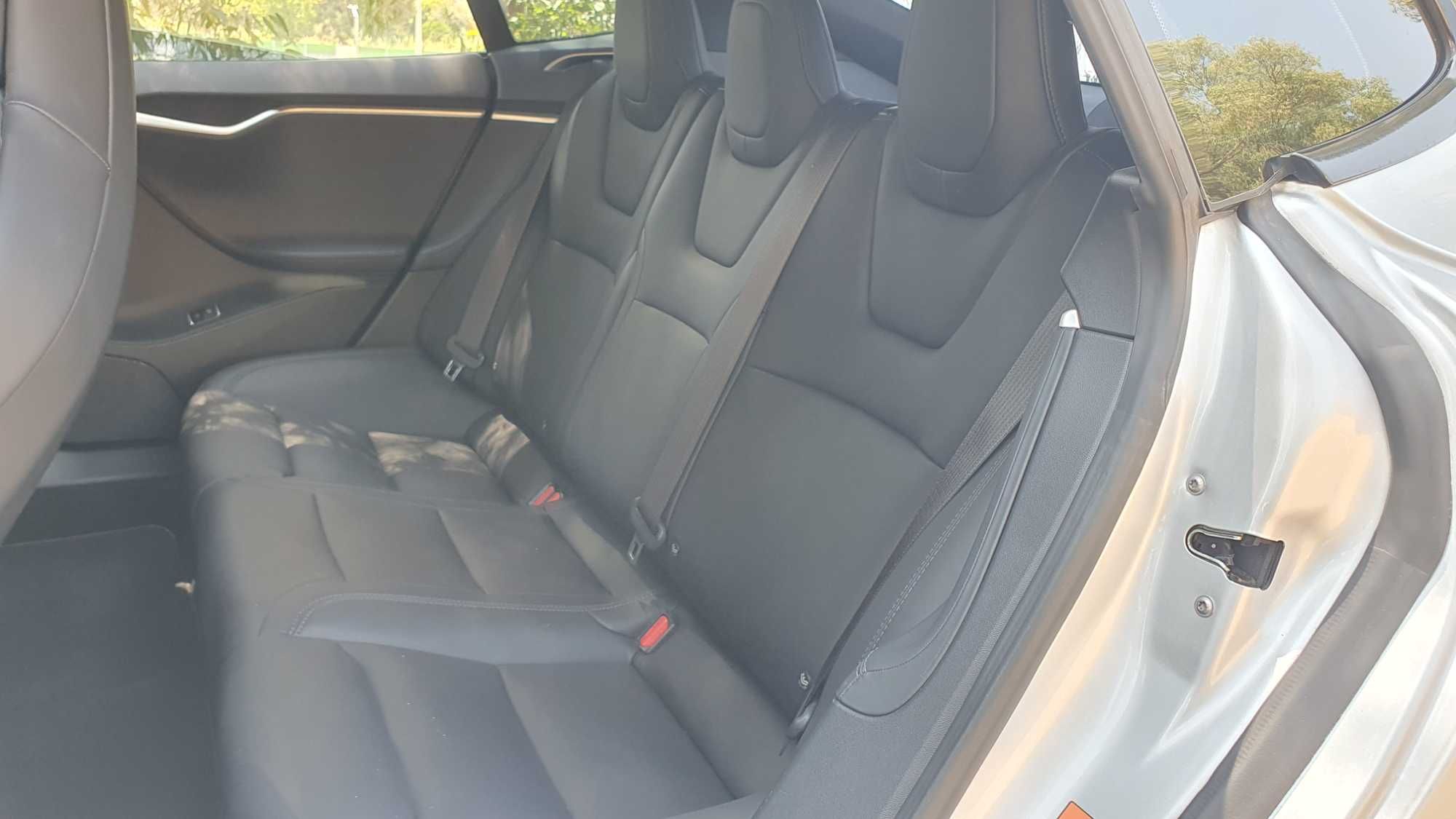Tesla Model S 75 D  impecável