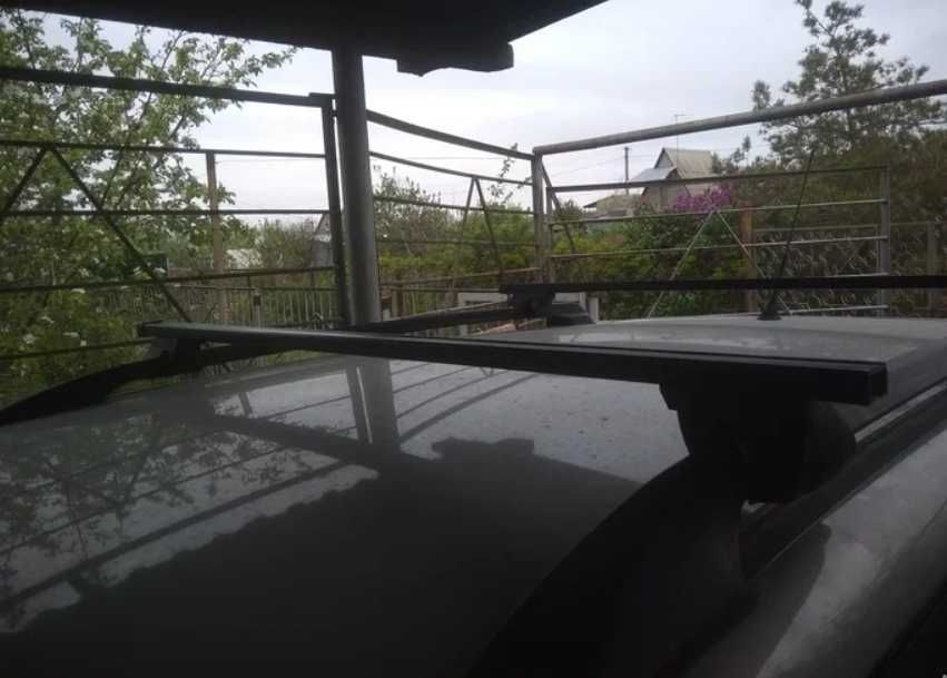 Багажник серії рейлінг поперечки на дах автомобіля