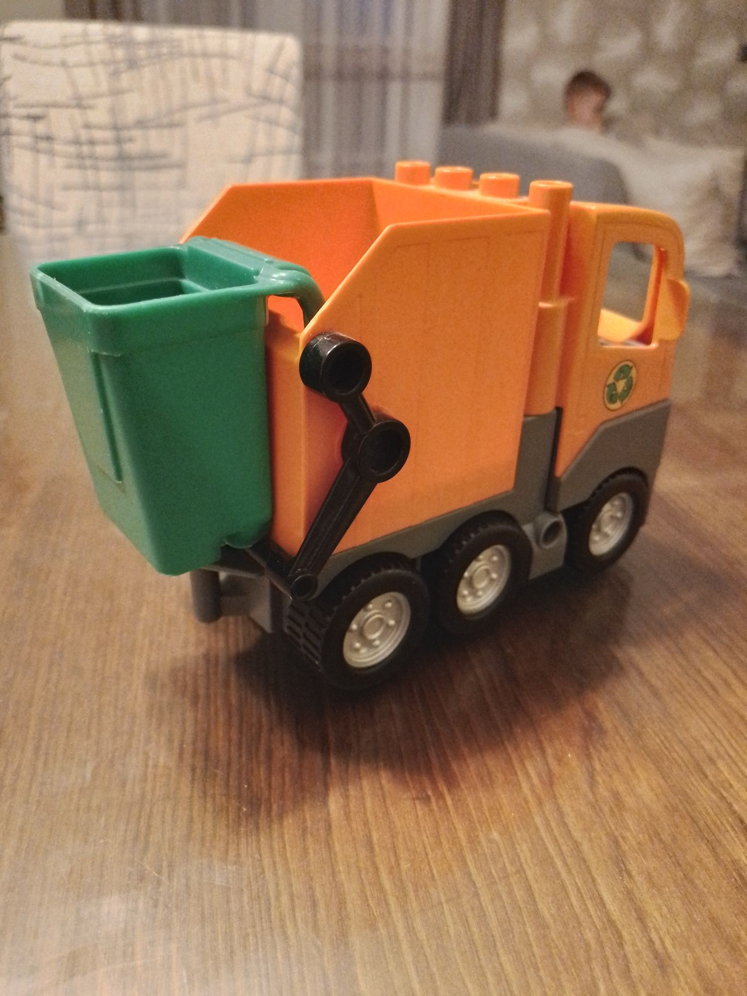 Śmieciarka lego duplo