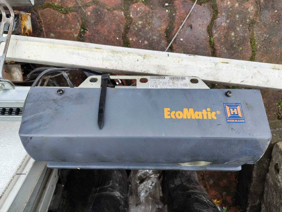 Brama automatyczna garażowa Hormann