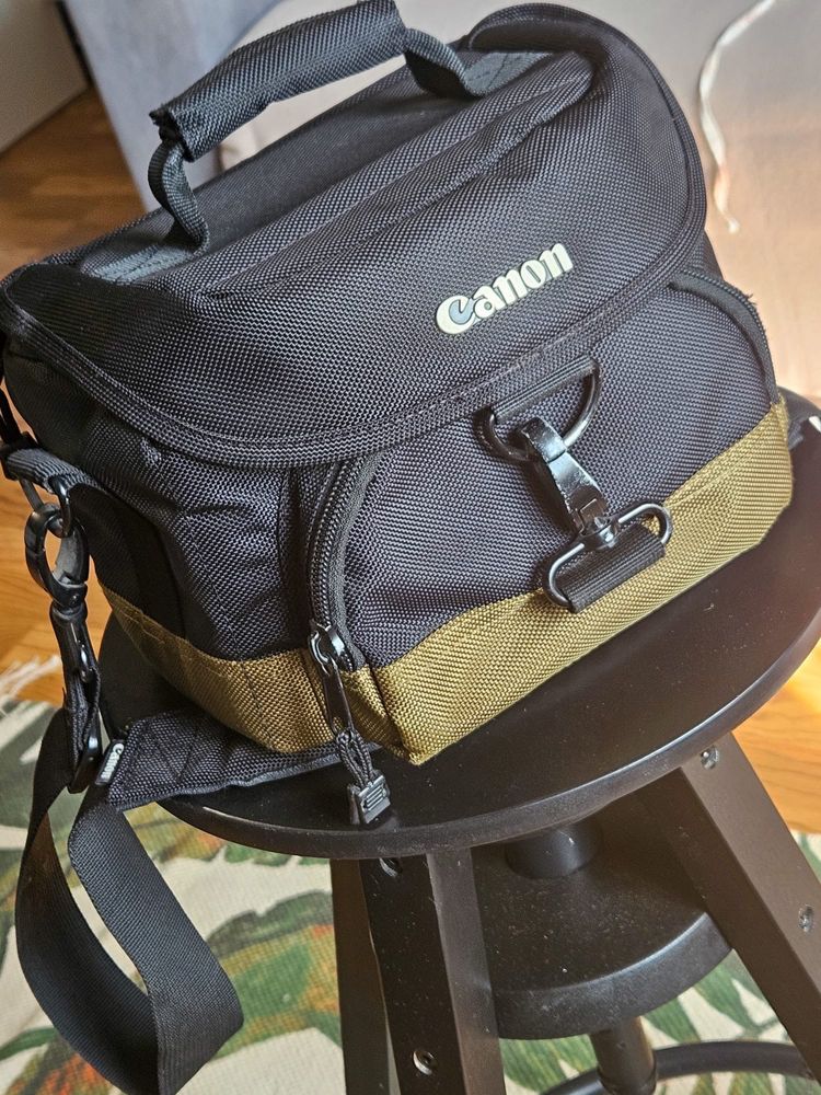 Canon aparat fotograficzny 1300d + 3 obiektywy