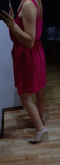 Różowa sukienka rozmiar S M 36 38 czarna wstążką