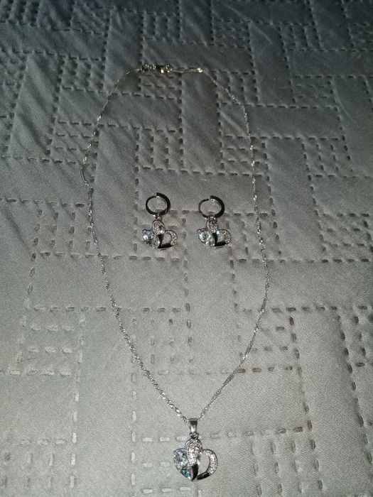 Conjunto colar e brincos