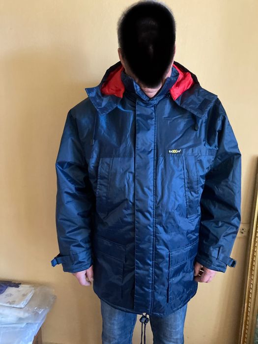 Продаю. Новую мужскую куртку.Очень теплая и комфортная.