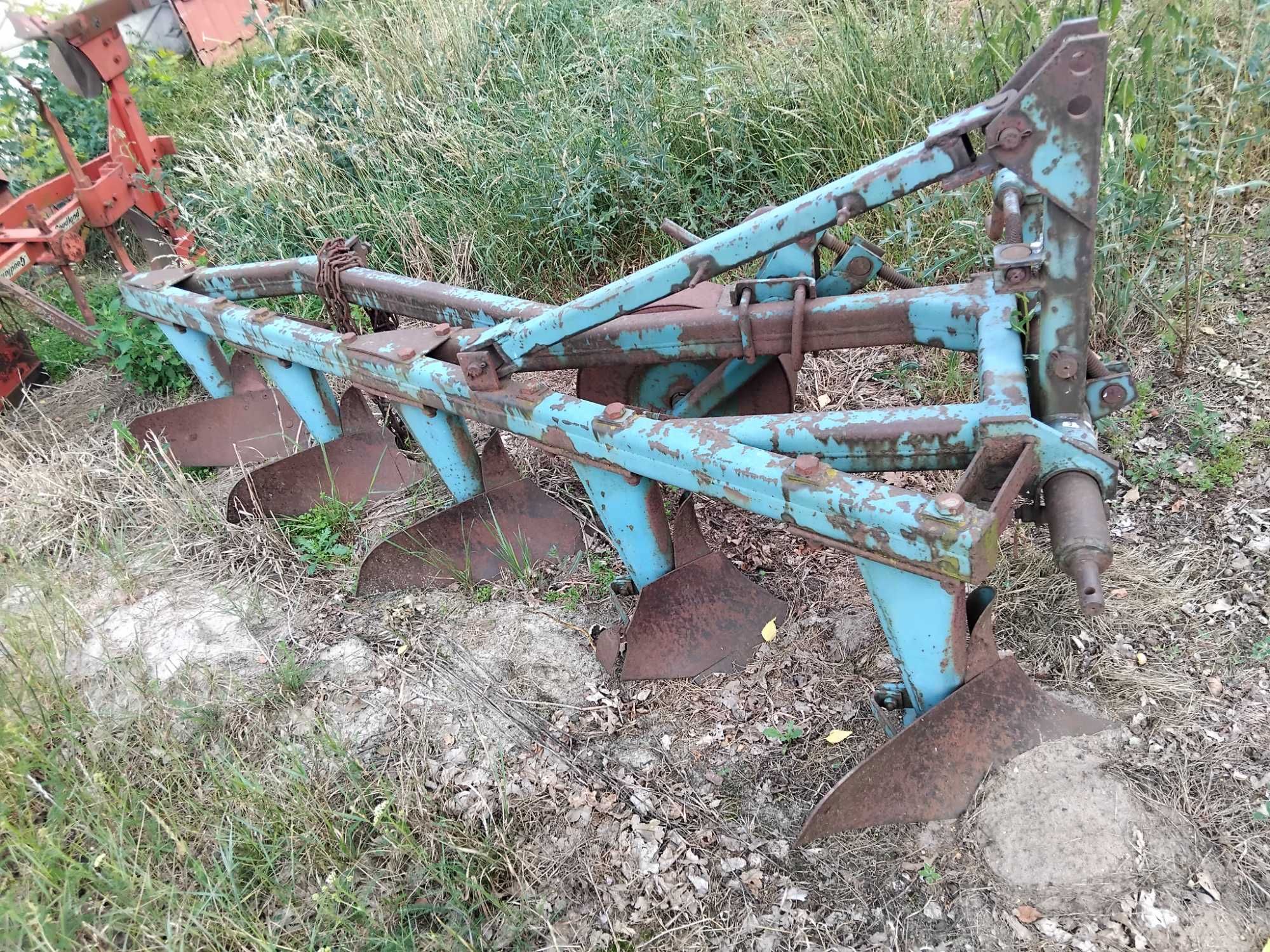 Pług podorywkowy 5,,7 skibowe.