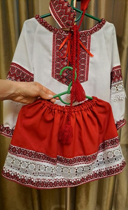 Вишиванка для дівчинки, сорочка, спідничка, вишитий костюм український
