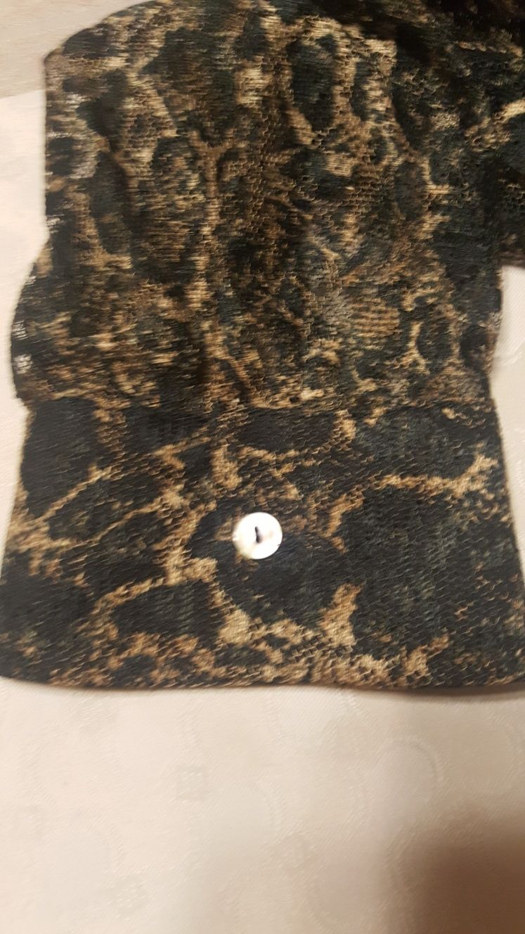 Koszulowa bluzka koronka ghaki L
