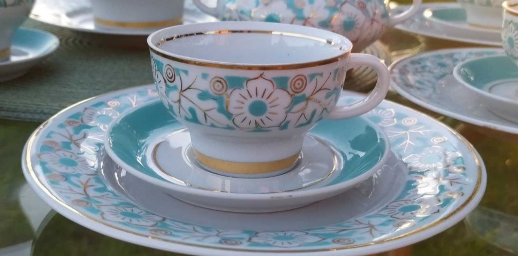 Serwis kawowy z deserowymi talerzykami Vintage Porcelana ZSRR 1970 lat