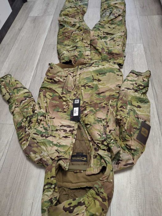 продам CARINTHIA нова