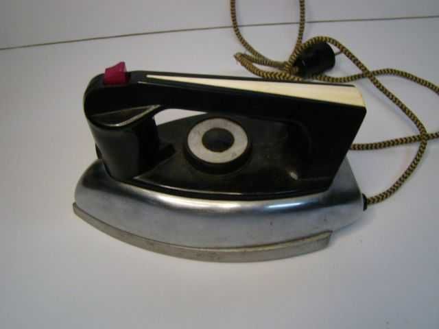 stare żelazko kolekcjonerskie relikt z CCCP