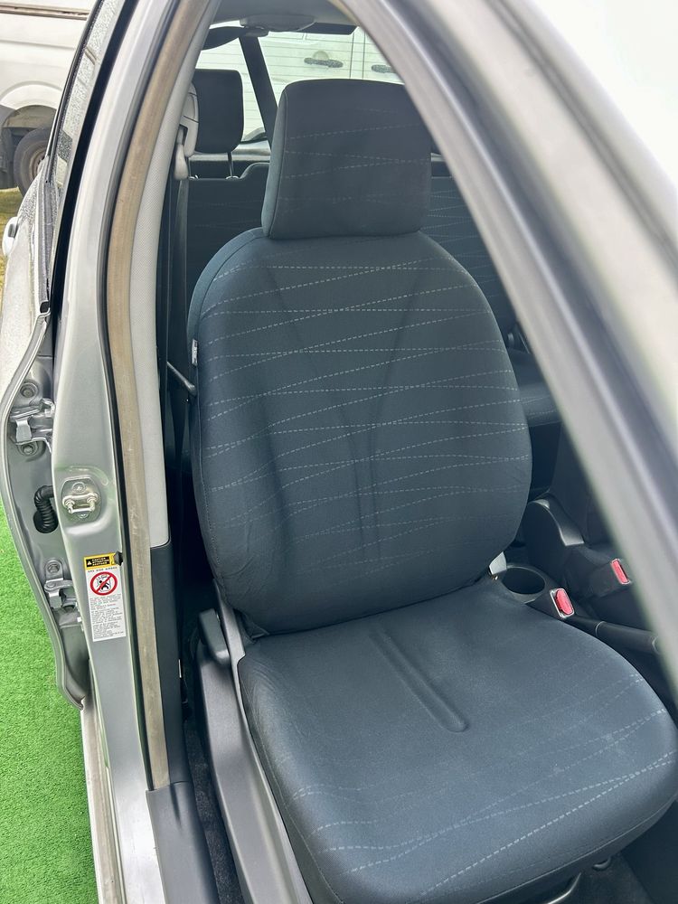 Toyota Yaris 1.0Vvti