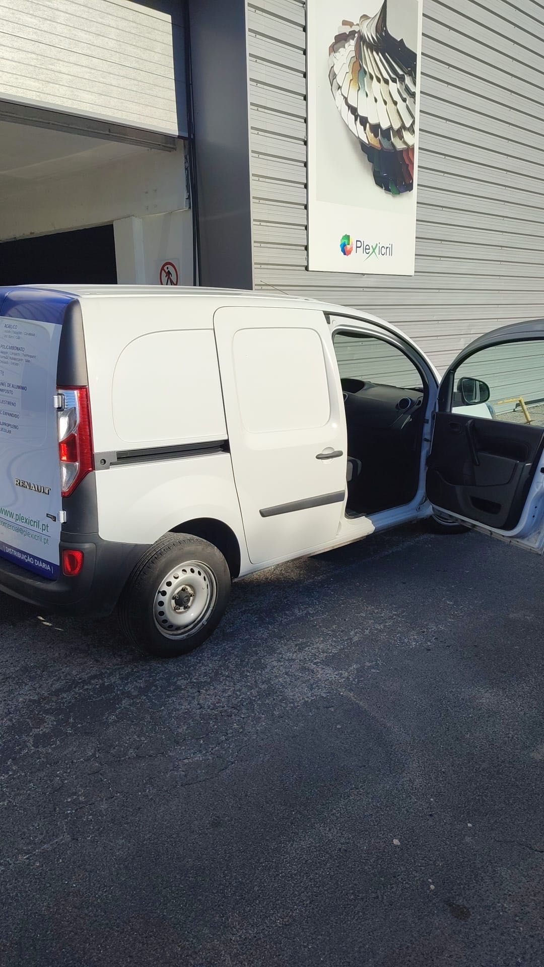 Renault Kangoo 1.5 dCi – 2017 
 Apenas 140000 km |  Económica
