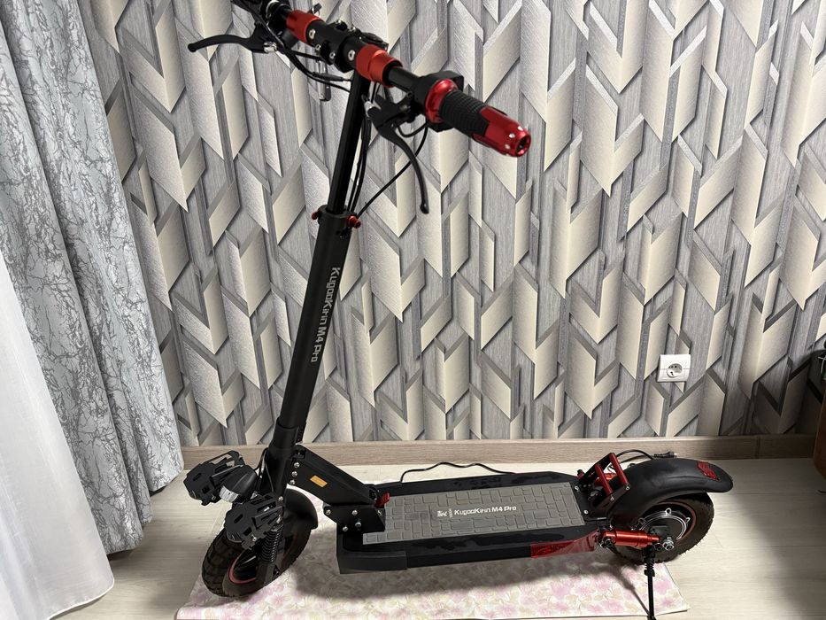 Електросамокат KUGOO Kirin M4 PRO (18Ah/ 2025р.)