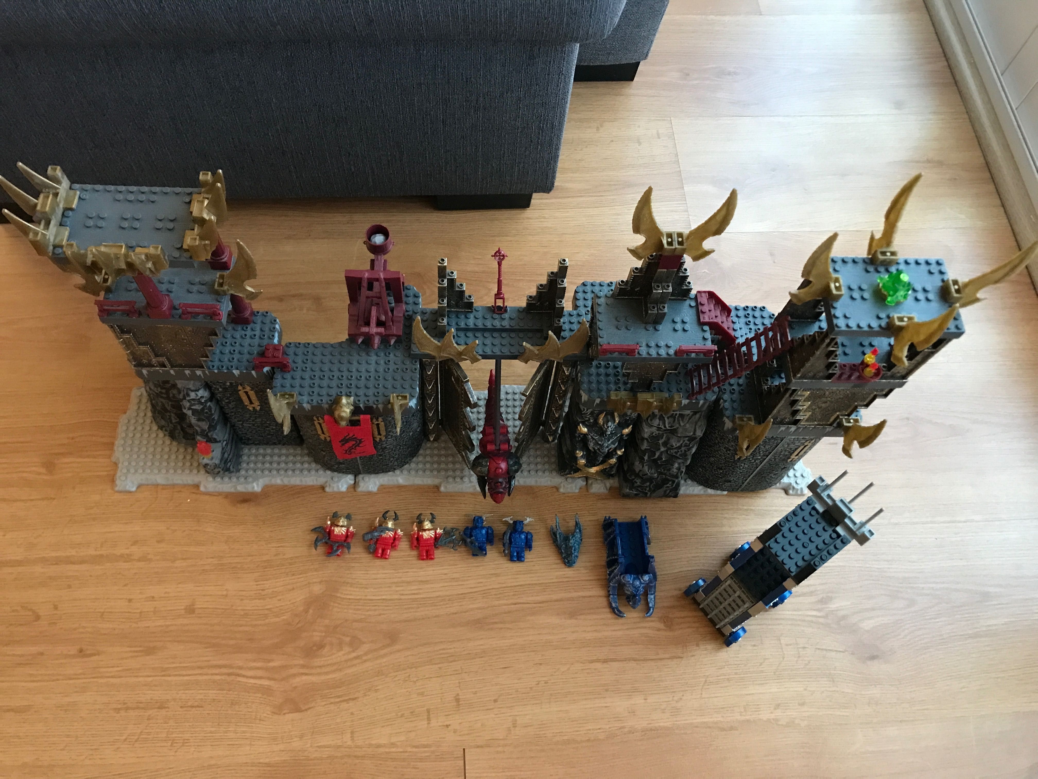 Mega Bloks Dragons Metal Ages Dragon Ramparts 9514