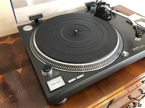 2 Technics SL 1210 mk2