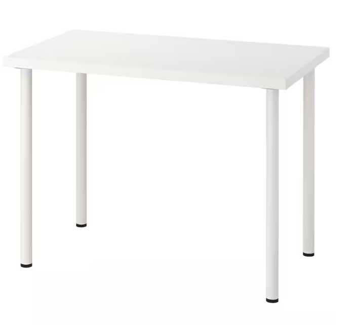 Mesa IKEA Linnmon / Adils