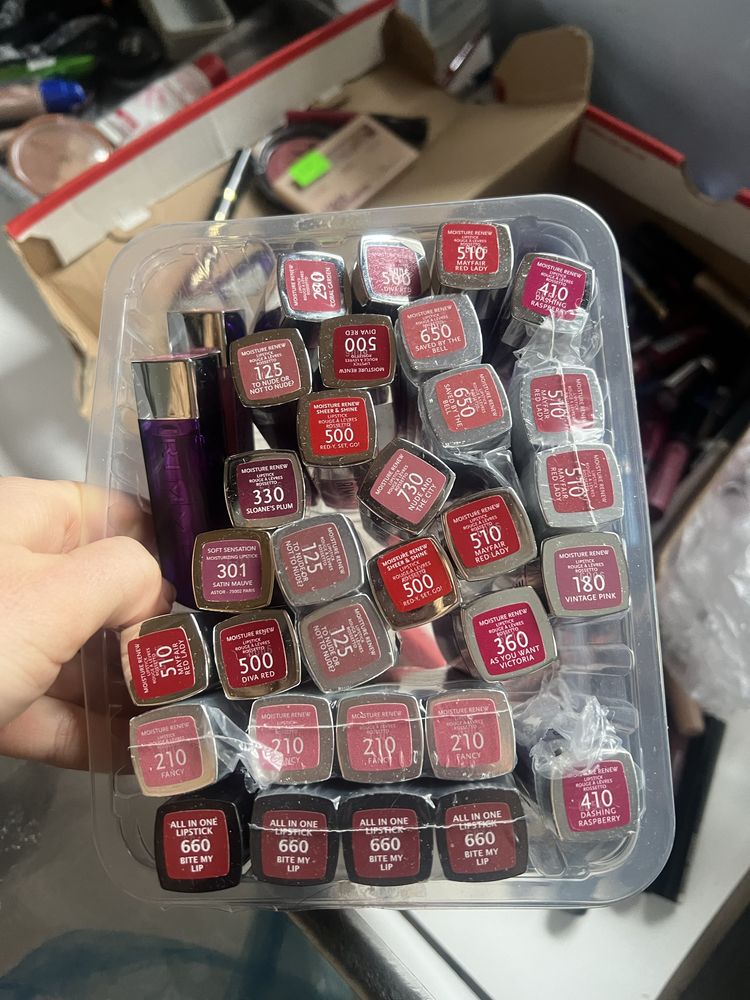 Kosmetyki do makijażu Rimmel