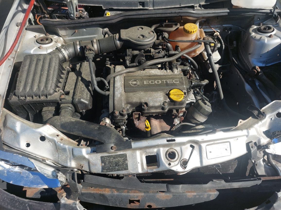 Motor opel corsa 1.0 12 v