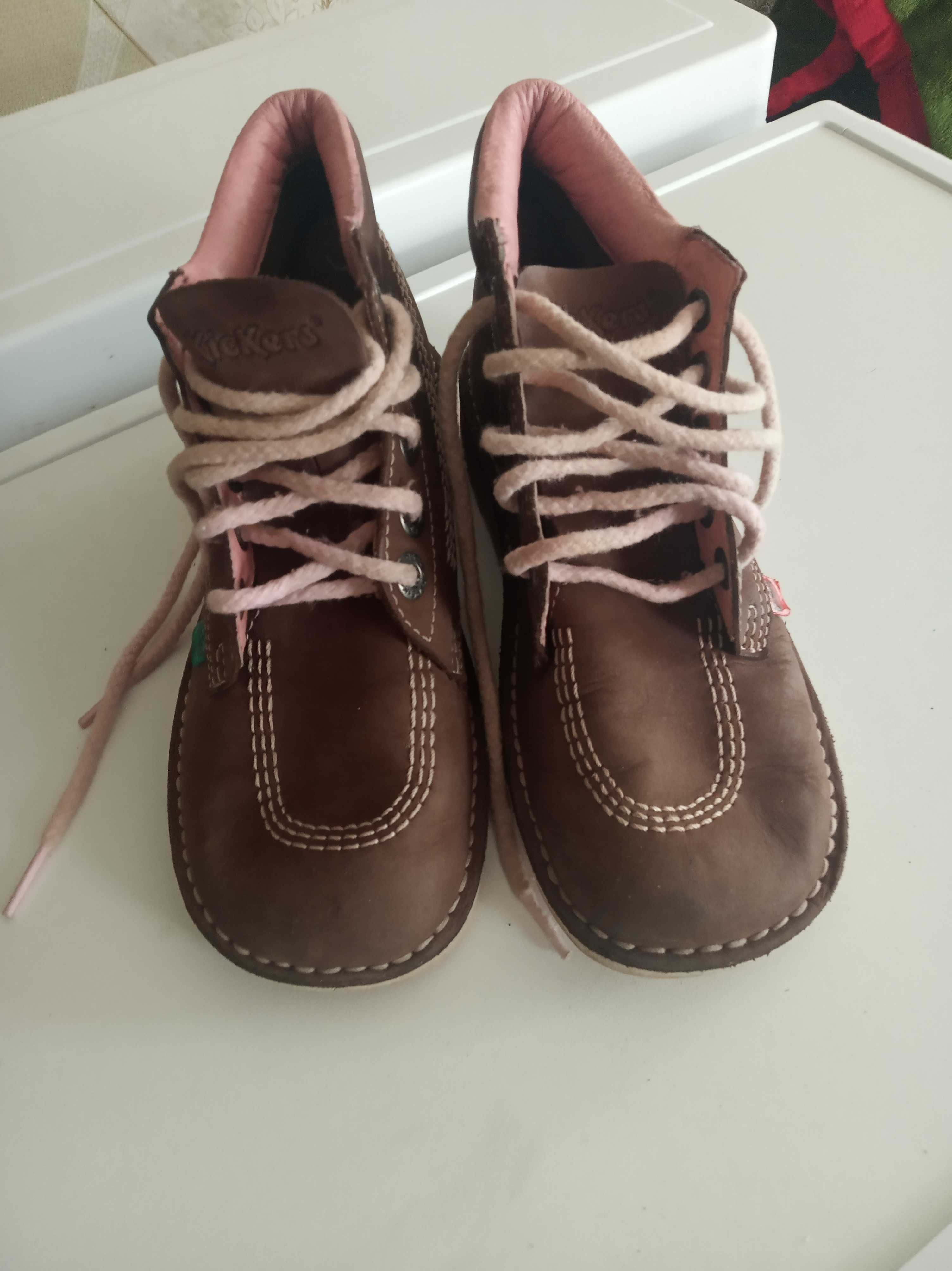 Ботинки  KicKers
