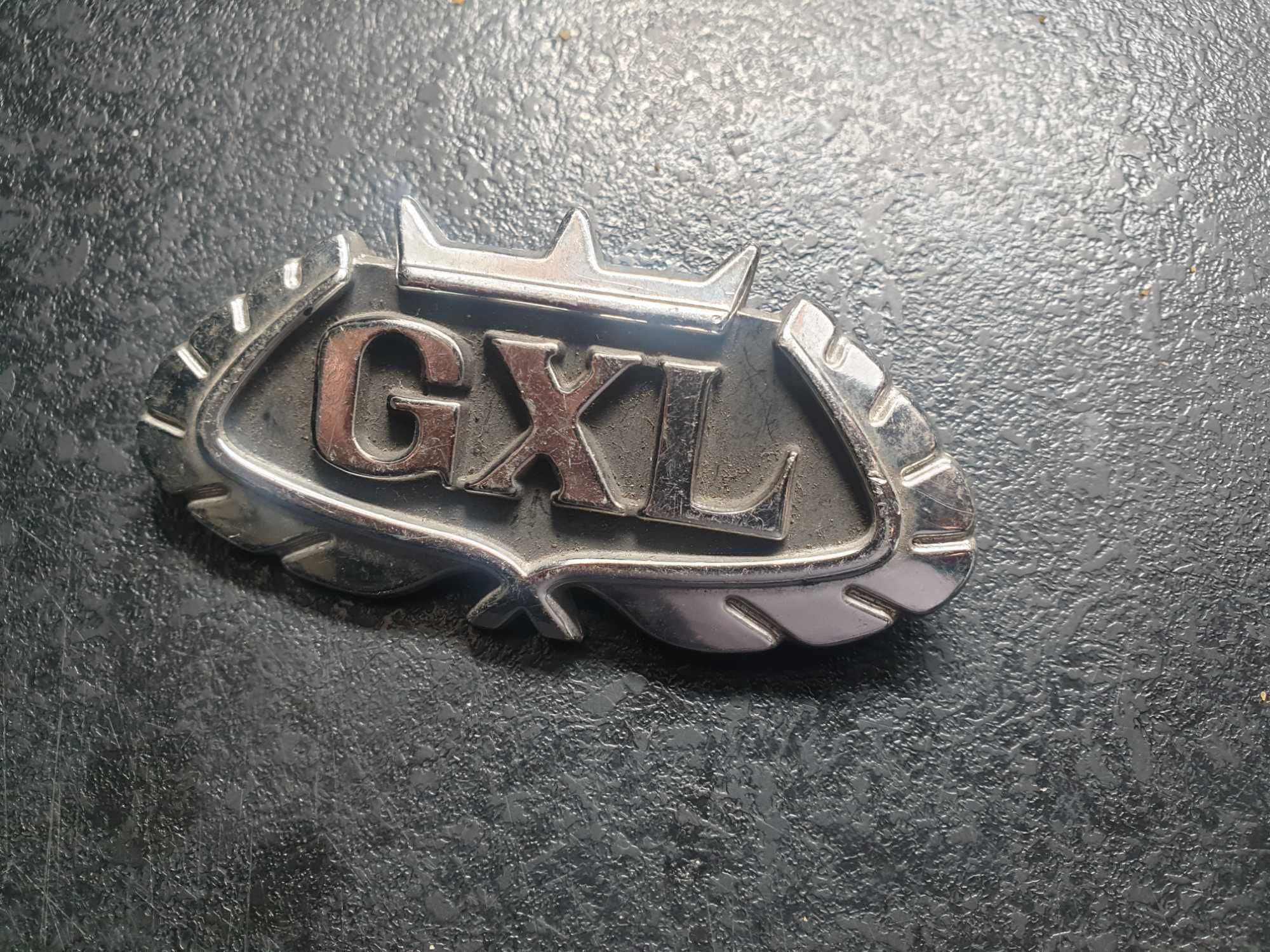 Znaczek Ford Taunus GXL Emblemat