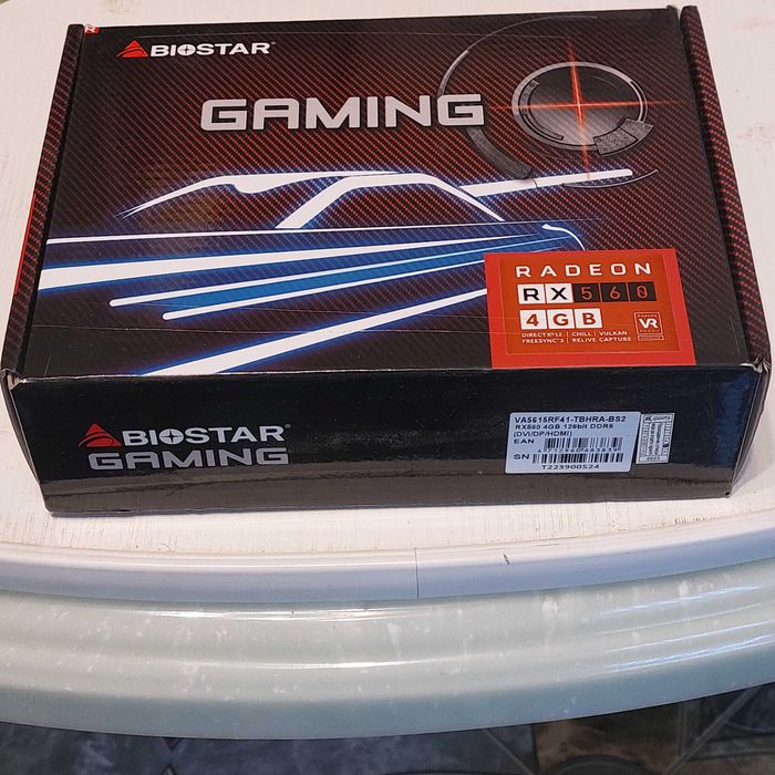 AMD Radeon RX560 4 Гб видеокарта
