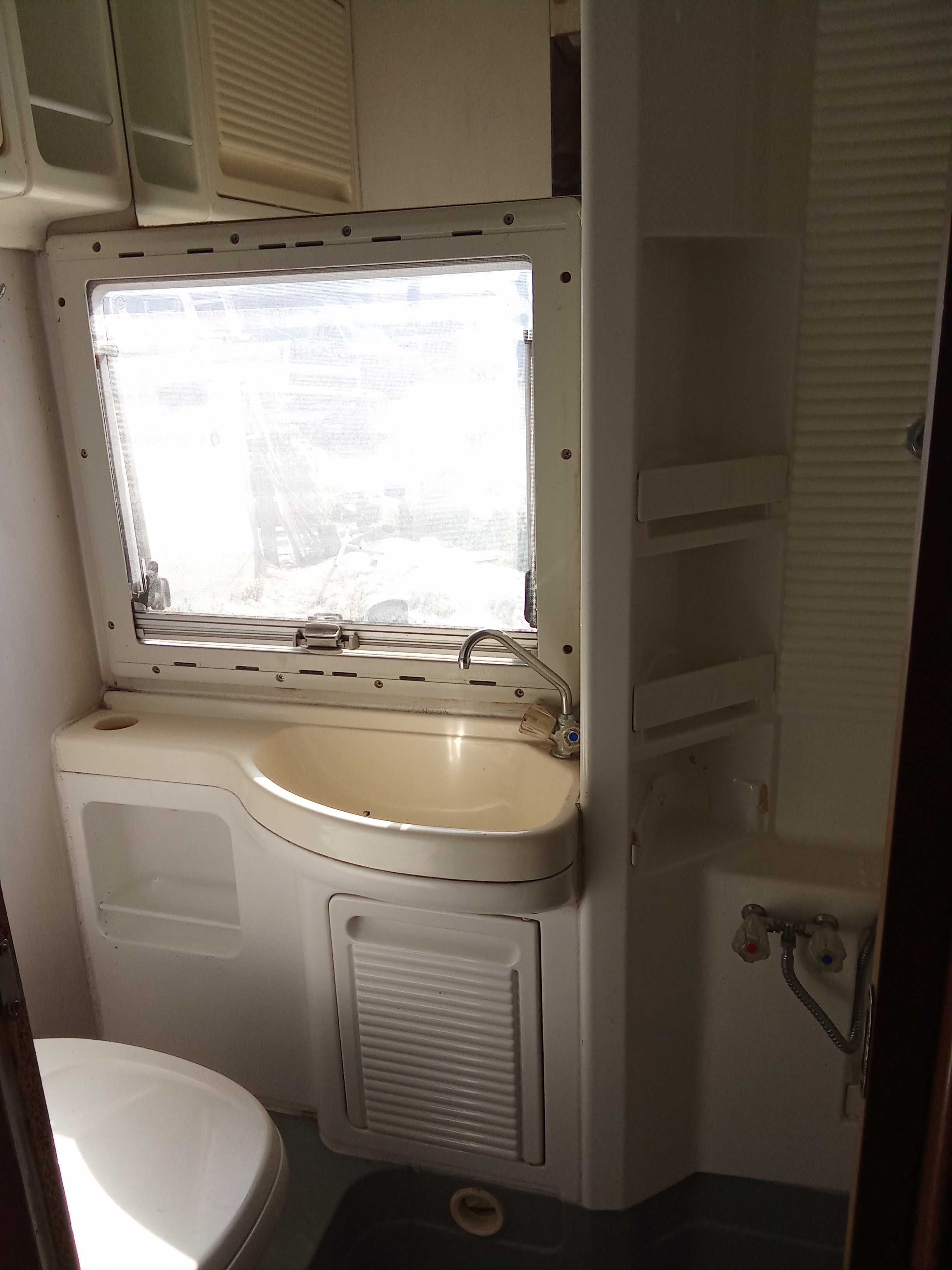 autocaravana fiat e ford transit,favor ler todo o anúncio
