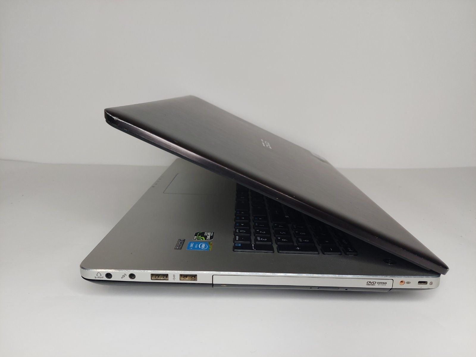 Ноутбук Asus N750JK/ 17,3"/ i7-4700HQ/ 4 Гб/ SSD 512 Гб.