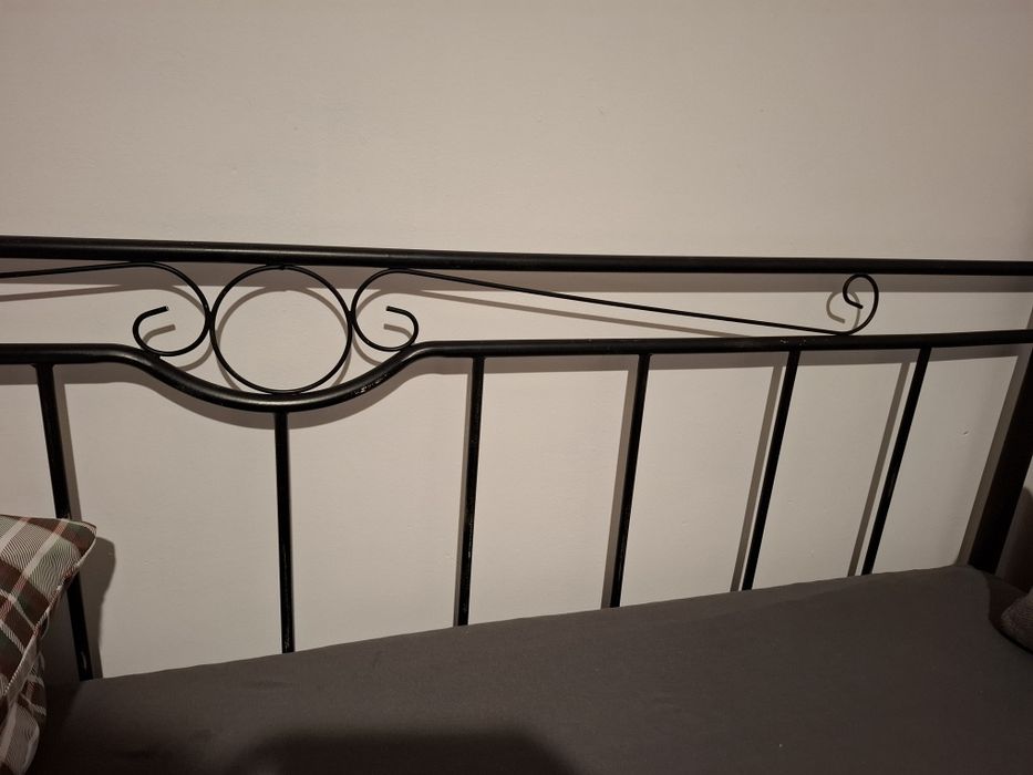 Łóżko młodzieżowe