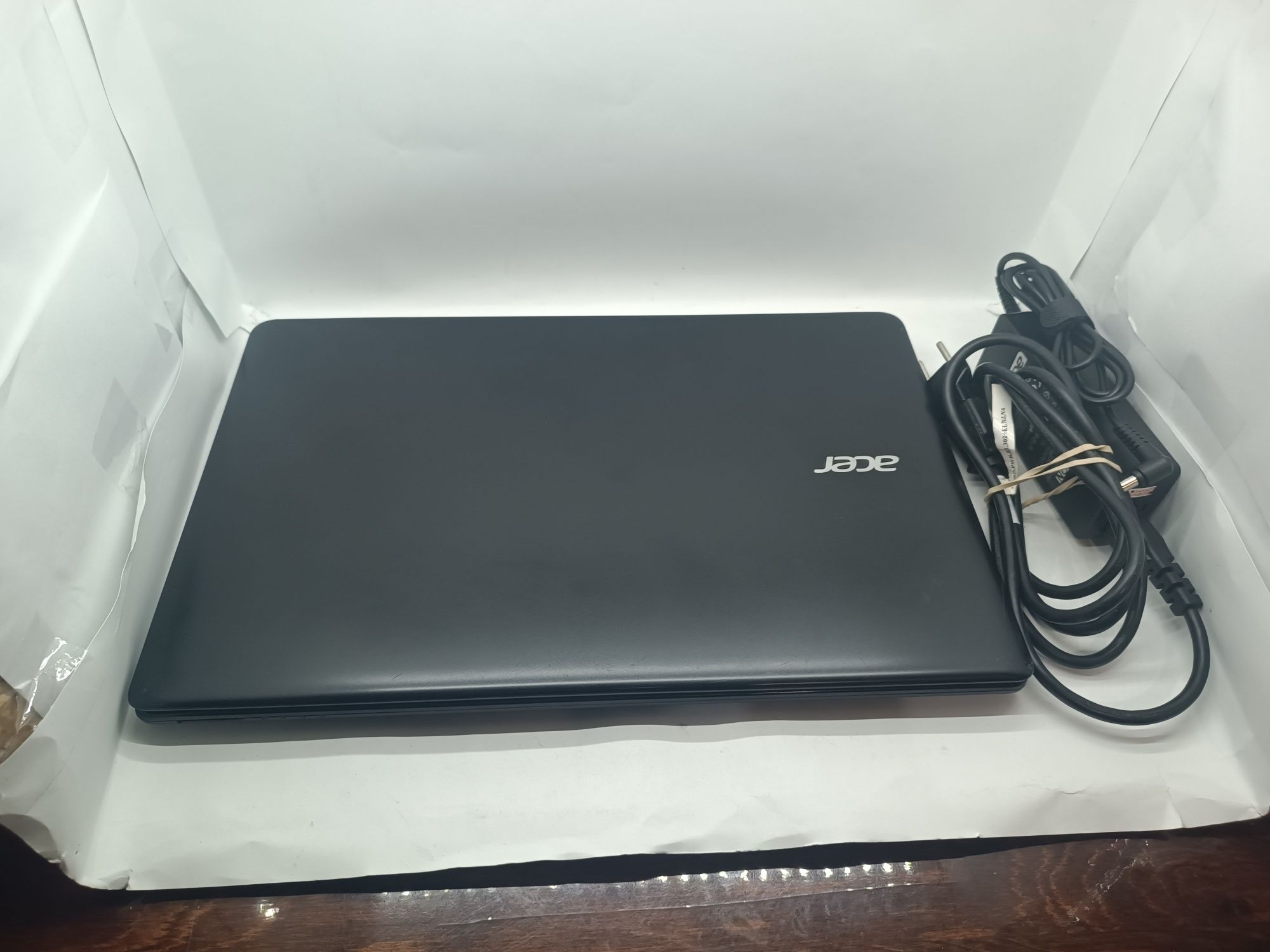 Ноутбук ACER Aspire E1-510 intel N3520 4 ядра, RAM 8gb, SSD 128gb